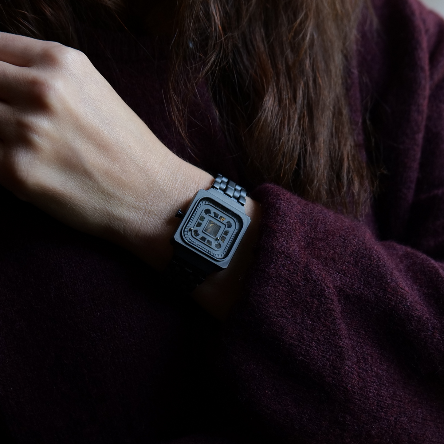 Square Resin Black