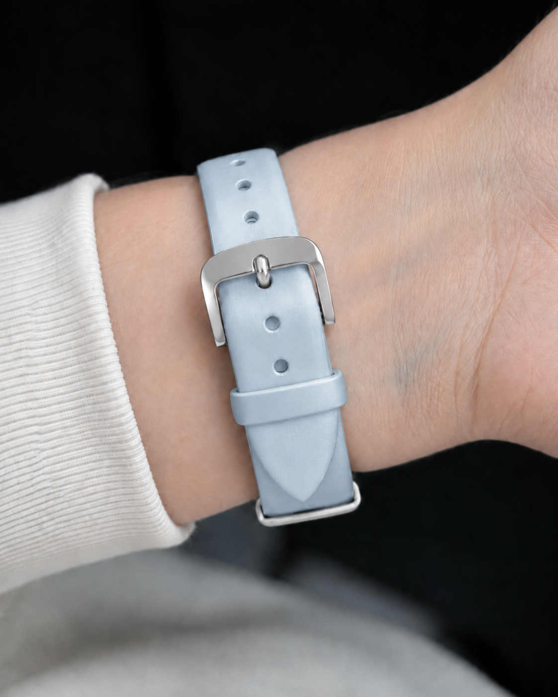 Magneto-Watch-Strap-Leather-Satin-Babyblue-16mm-Lifestyle