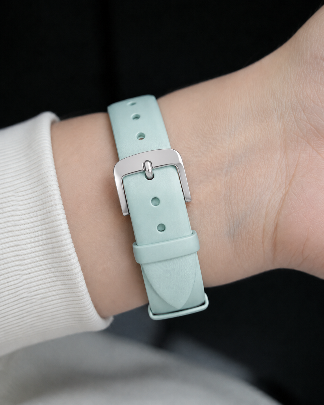 Magneto-Watch-Strap-Leather-Satin-Mint-16mm-Lifestyle