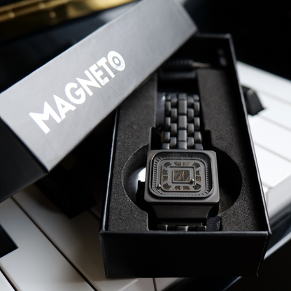 Square Resin Black