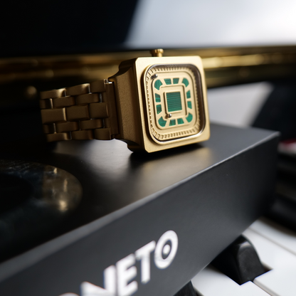 Square Resin Gold