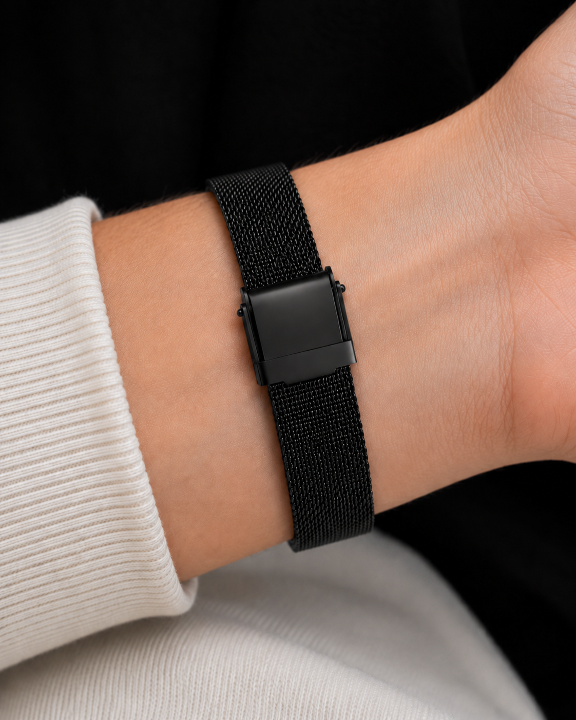 Magneto-Watch-Bella-Black-Anthracite-Maschenarmband-Sicherheitsverschluss-Schwarz-16mm-Lifestyle