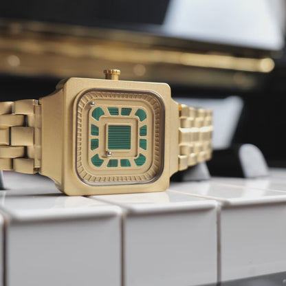 Square Resin Gold