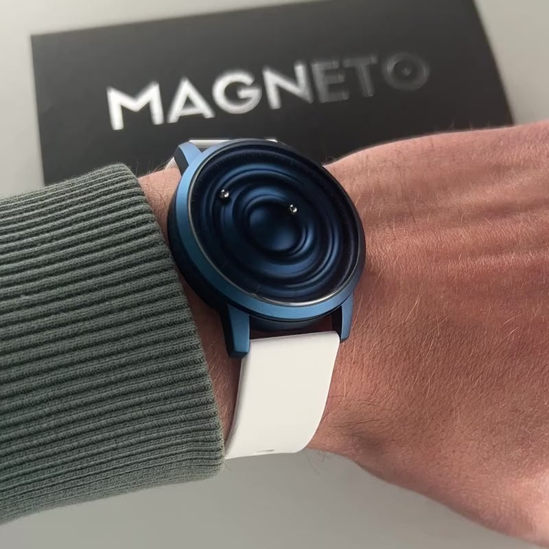 Magneto-Watch-Wave-Blue-Silikon-Weiss-Handgelenk-Video